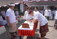 Bupati Jembrana Lantik 21 Pejabat di SMAN 2 Negara