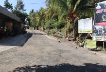 Akses Jalan Bulian-Depeha Diperbaiki, Bupati Sutjidra Pantau Pengerjaan