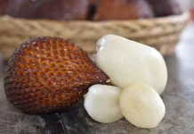 Jangan Dibuang! Ari Kulit Halus Salak Ternyata Simpan Rahasia Pencernaan Sehat