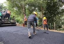 Perbaikan Jalan Dencarik-Munduk Perkuat Akses Desa Pedawa