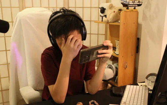 Waspadai Bahaya Bahasa Kasar di In-Game Chat