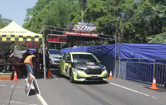 Puluhan Pembalap Ramaikan Bali Super Drag Way Jembrana