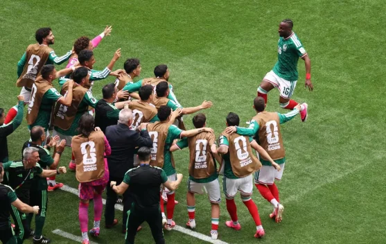 Meksiko Taklukkan Afrika Selatan pada Laga Pembuka Piala Dunia