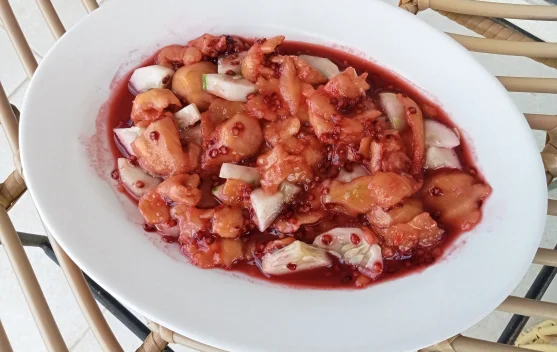 Rujak Terong Belanda, Kuliner Segar Khas Kawasan Danau Buyan Pancasari
