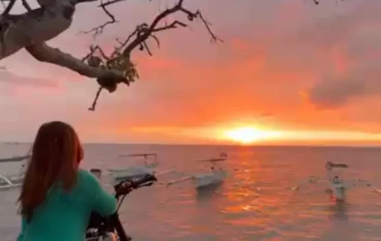 Sunset Pantai Penimbangan, Pesona Senja yang Tak Pernah Membosankan