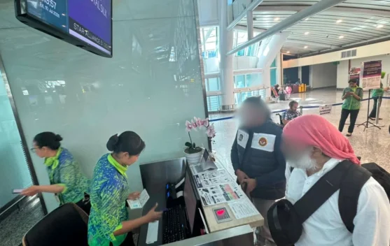 Imigrasi Singaraja Deportasi Tiga WNA, Langgar Aturan Izin Tinggal RI