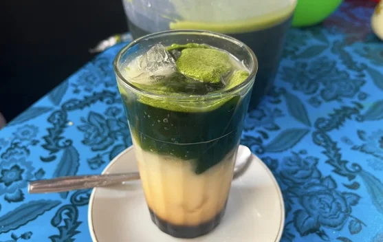 Meneguk Segarnya Es Daluman, Minuman Tradisional Bali Kaya Manfaat