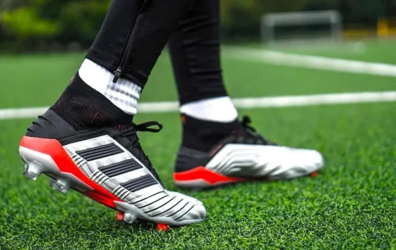 Salah Pilih Sepatu Bola Bisa Tingkatkan Risiko Cedera Bermain