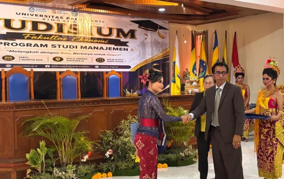 UNIPAS Yudisium 43 Sarjana Manajemen Siap Ciptakan Peluang Kerja Baru