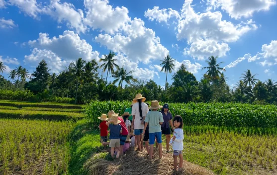 Edutani Krisan Eco Farm Ajak Anak Betah Belajar Bertani