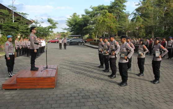 Tujuh Personel Sidokkes Polres Jembrana Raih Penghargaan