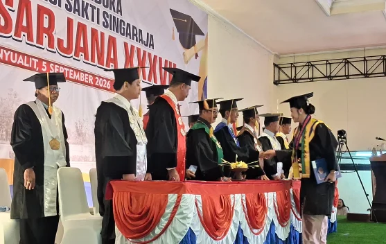 Wisuda XXXVII UNIPAS Singaraja, 157 Sarjana Siap Berkontribusi di Masyarakat
