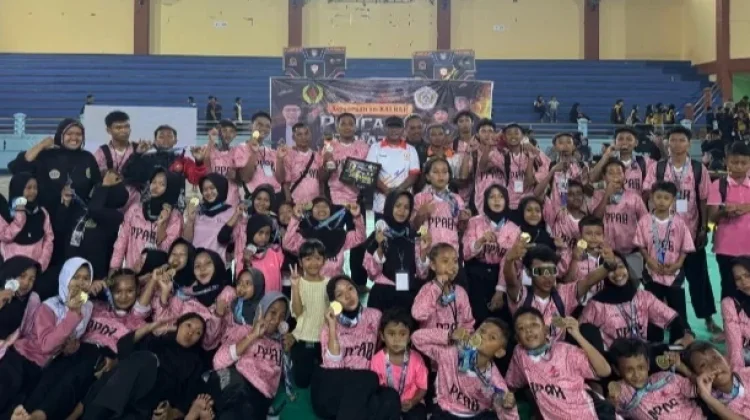 Atlet Pencak Silat Sintang Raih 38 Medali Emas