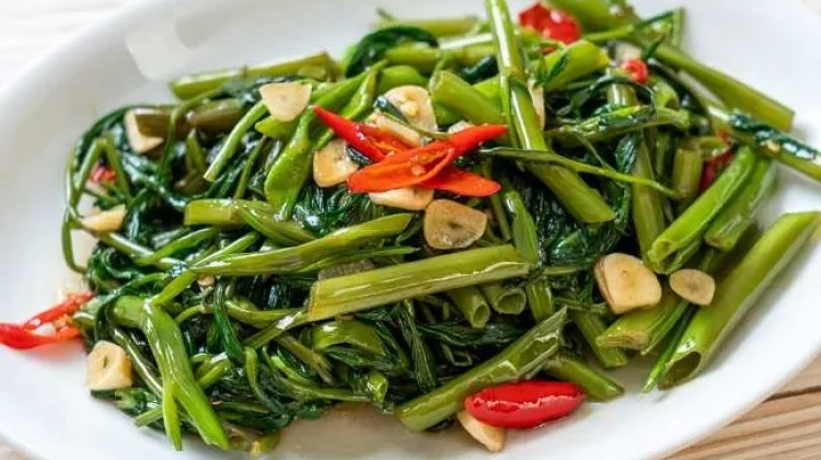 Benarkah Kangkung Menyebabkan Kantuk? Ini Faktanya