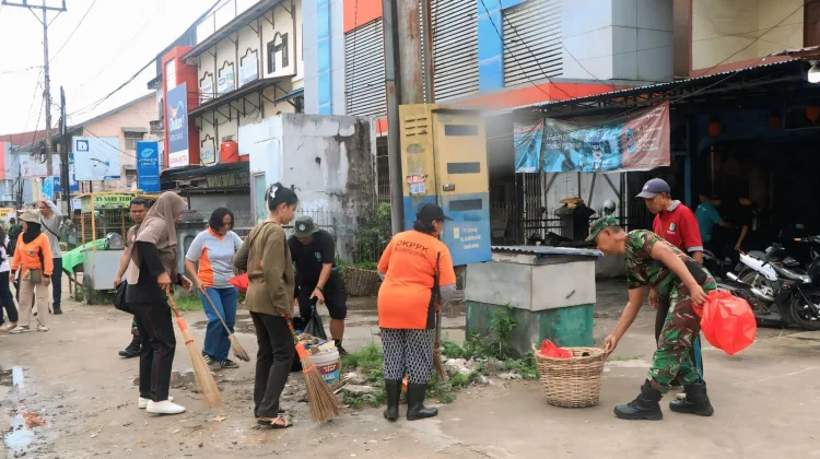 Danrem : PerluPeran  Aktif Warga dalam Pengelolaan Sampah