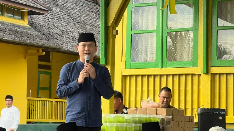 Pemkab Sintang Apresiasi Pemprov Kalbar terhadap Peningkatan Jalan