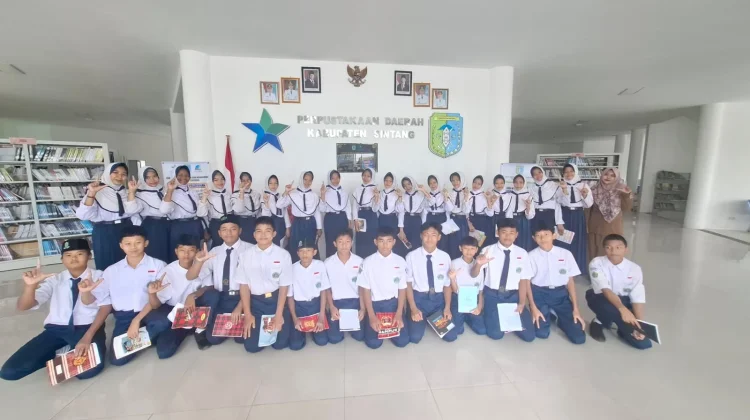 Pelajar MTsN Sintang Ikuti Pembelajaran Tadabur Al-Qur’an