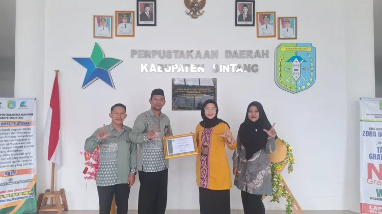 Pelajar MTsN Sintang Lakukan Pembelajaran Literasi
