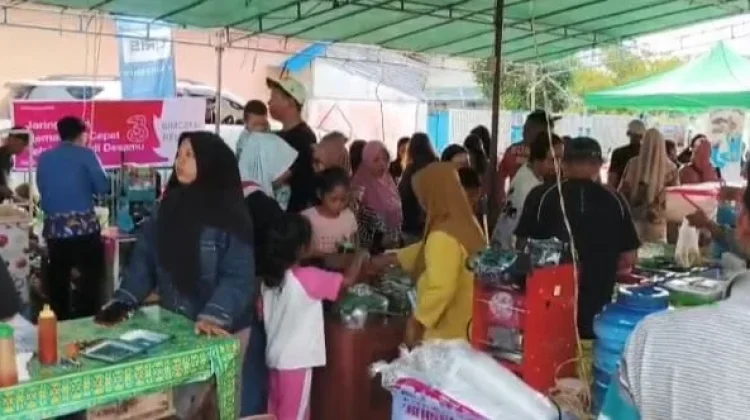 Bupati Sintang Apresiasi Penataan Kantin Ramadan