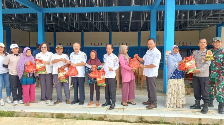 Pemkab Sintang Perluas Operasi Pasar ke Tingkat Kecamatan