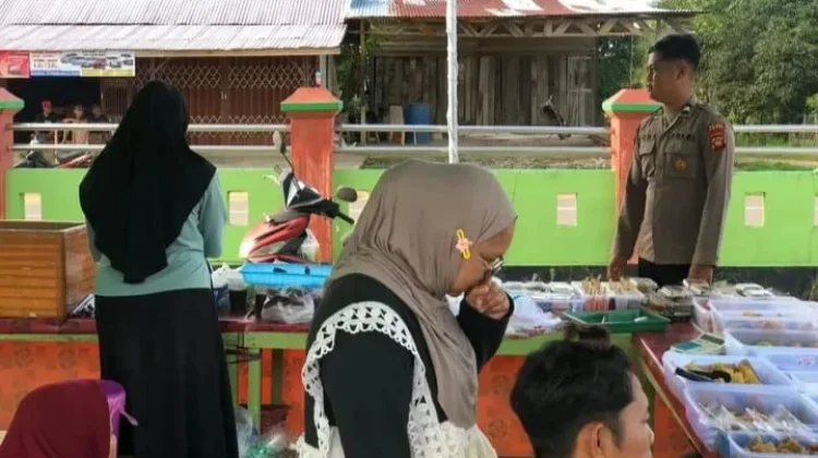 Polsek Binjai Hulu Lakukan Pengamanan Pasar Juadah