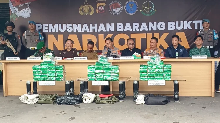 Tersangka Kurir Sabu Sintang Positif Gunakan Narkoba