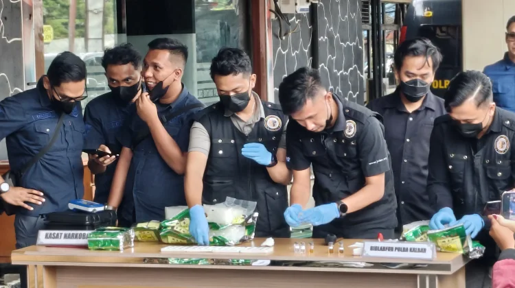 Uji Acak Buktikan Kualitas Tinggi Sabu Sintang