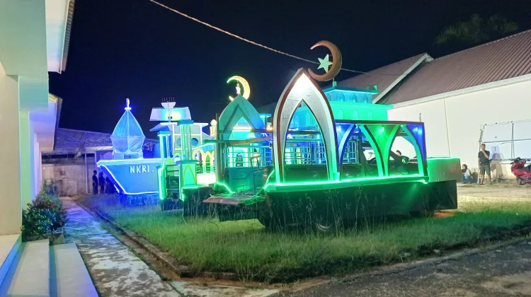 Lomba Mobil Hias Semarakkan Pawai Takbir Keliling Kecamatan Binjai Hulu 1447 H