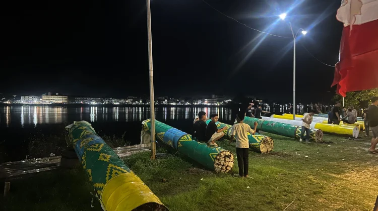 Masyarakat Sintang Harapkan Tradisi Meriam Karbit Dijadikan Festival Resmi