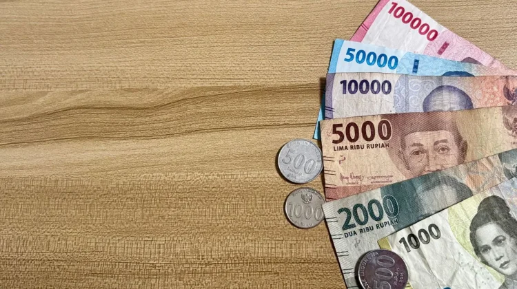 Uang Rupiah Terbuat dari Apa? Ini Penjelasannya