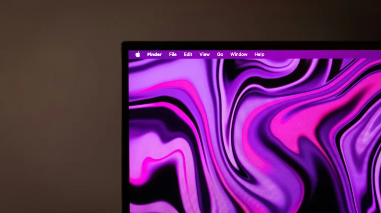 Mengenal Perbedaan Layar IPS, AMOLED, dan Mini LED