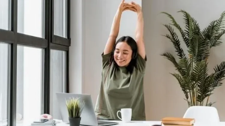 Duduk Seharian di Kantor, Apakah Bisa Bikin Obesitas?