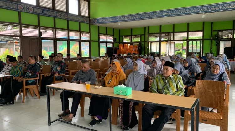 MTs Negeri 1 Sintang Gelar Halalbihalal