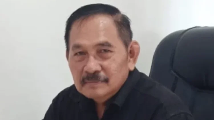 Anggota DPRD Sintang Mengapresiasi Pemkab Sintang Tangani Jalan Rusak di Bedayan