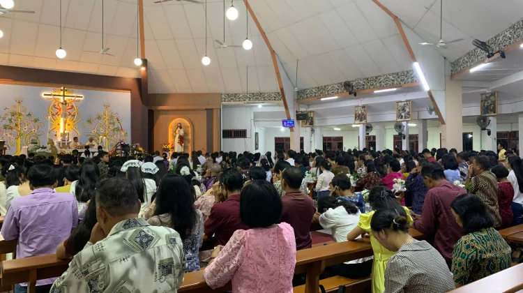 Sukacita Paskah Tak Sekadar Perayaan, Umat Diajak Lebih Peduli Sesama
