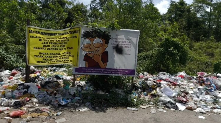 Sintang Disorot KLHK, Warga Diminta Disiplin Sampah