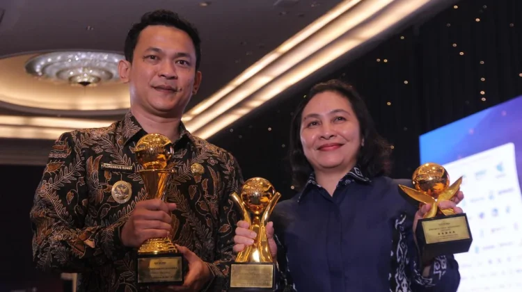 Pemkab Sintang Raih Penghargaan Top Pembina BUMD 2026