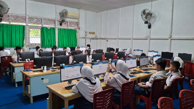 MTsN Sintang Laksanakan Test Kemampuan Akademik