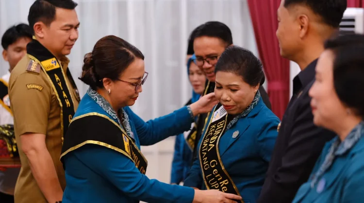 Ketua PKK dan Ayah Bunda Genre se-Kapuas Hulu Resmi Dilantik