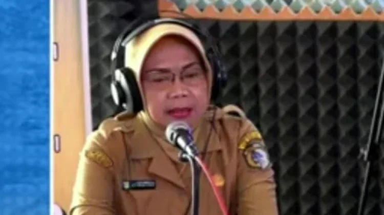 DLH Sintang Minta Warga  Patuh Jam Buang Sampah