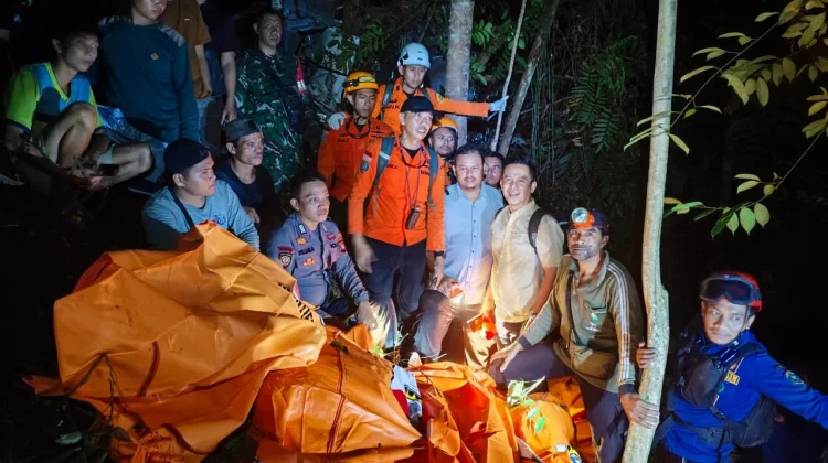 Evakuasi Korban Helikopter Jatuh di Sekadau Dilanjutkan Pagi  Ini