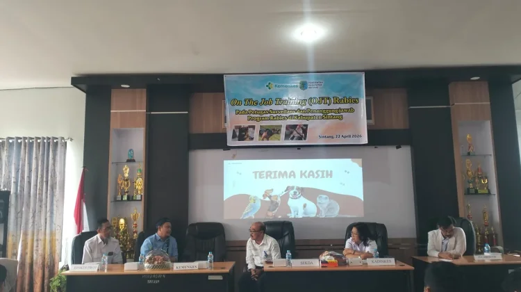 Sintang KLB Rabies, Petugas Pengawasan Ditraining