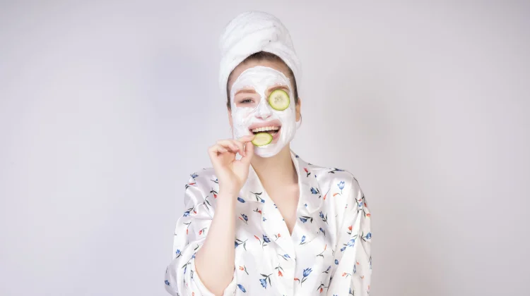 Masker Alami dari Bahan Dapur yang Wajib Kamu Coba!