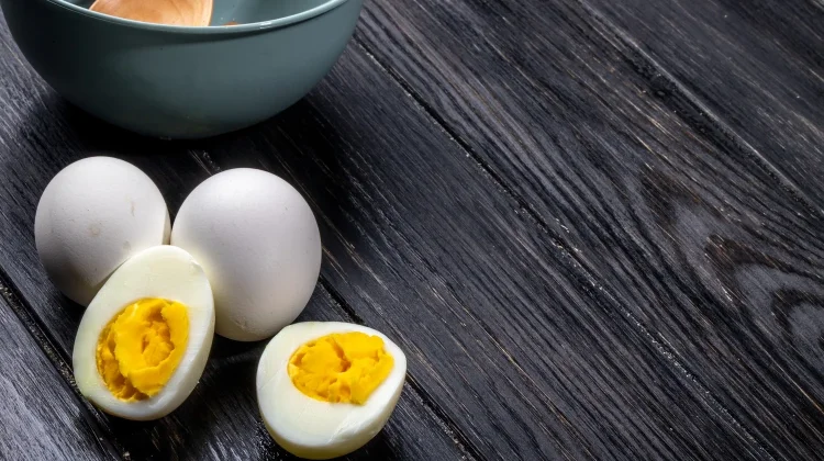 Telur Rebus Bisa Basi? Ini Penjelasan dan Tanda-tanda yang Harus di Waspadai