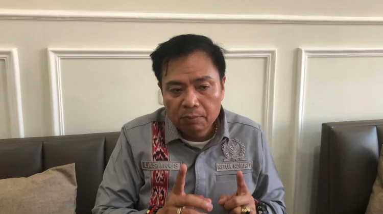 Rencana Penataan Jalan dan Jembatan di Tugu Jam Sintang Masuk Tahap Studi Awal