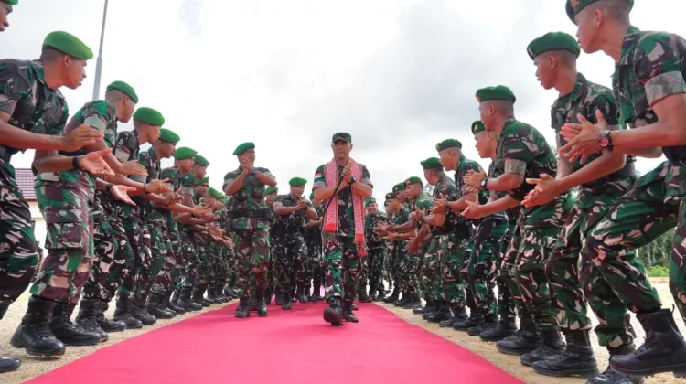 Danrem 121/Abw dampingi ‎Pangdam XII/Tpr Kunjungi Kodim 1204/Sanggau