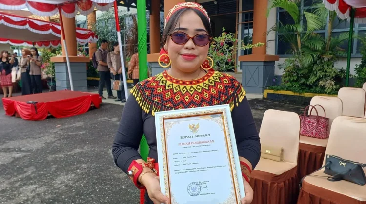 Inspiratif, Guru Sintang Raih Prestasi Membanggakan dalam Apresiasi GTK Kalbar