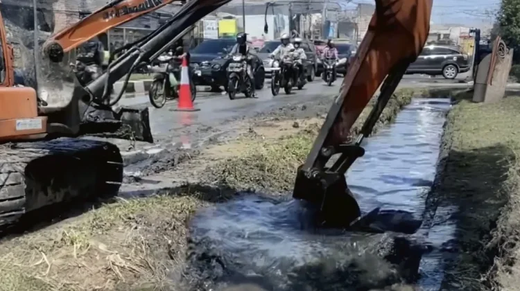 DLH Sintang Temukan 'Biang Kerok' Genangan Lintas Melawi