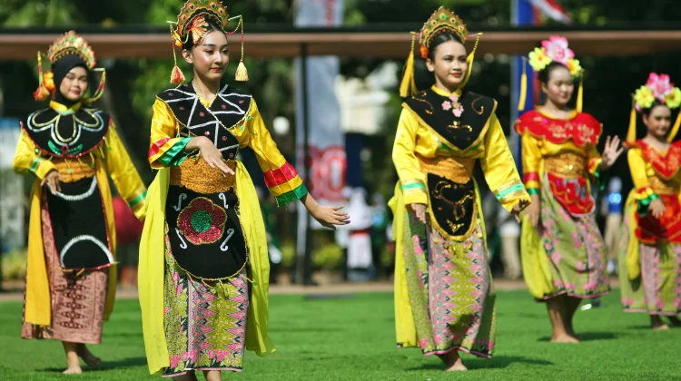 Cara Melestarikan Tari Kreasi Daerah