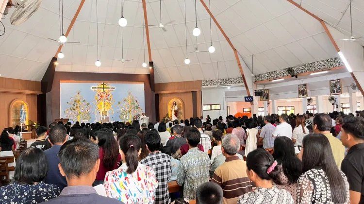 Misa Kenaikan Yesus Kristus, Umat Diajak Menjadi Pewarta Sukacita